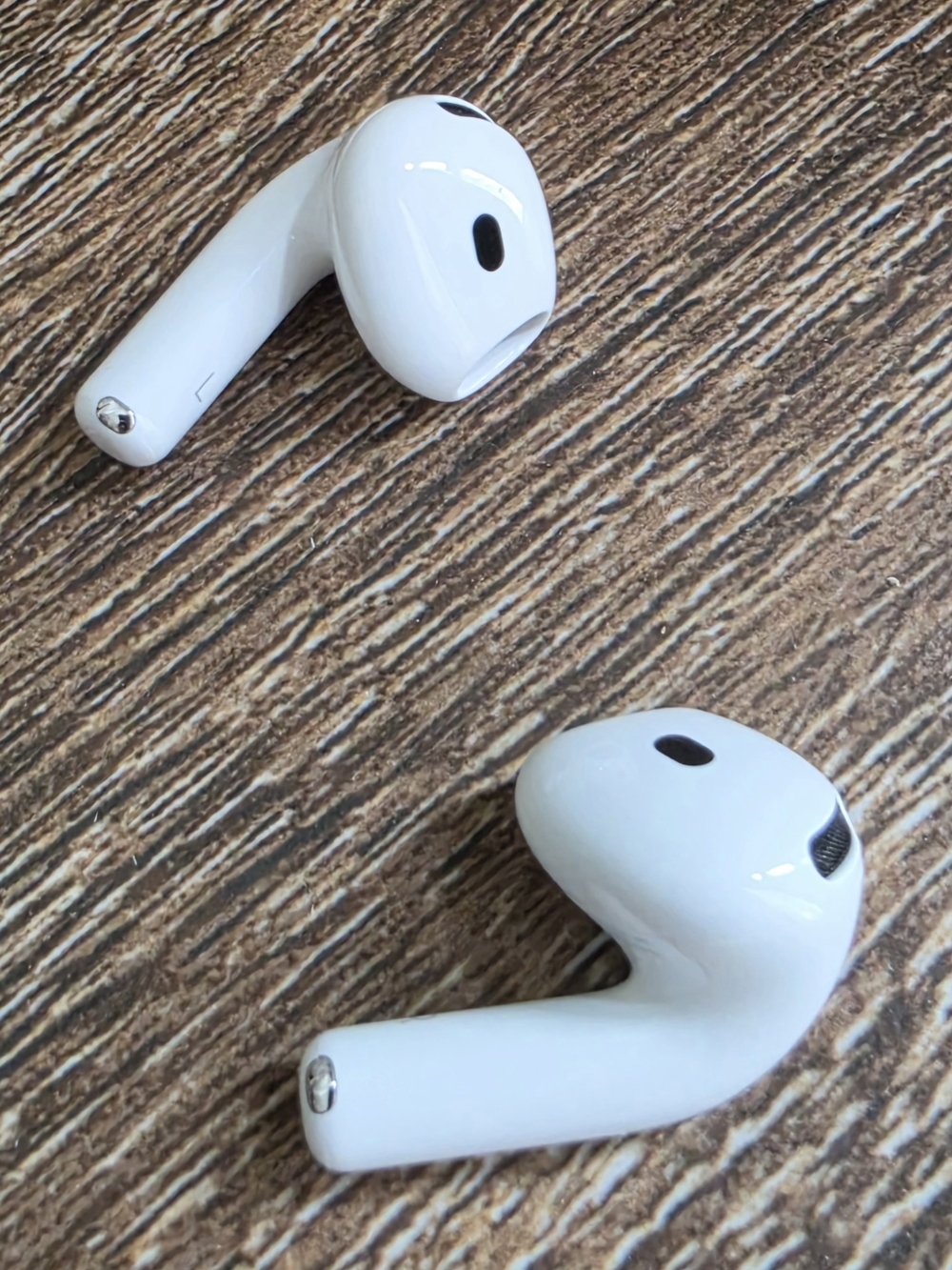 Apple Airpods 4 Wireless Earbuds With Active Noise Cancellation (Pair)